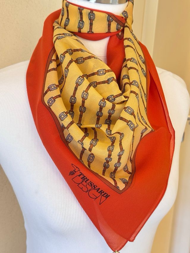 Foulard Trussardi vintage