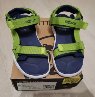 Sandalias Trollkids niño talla 35