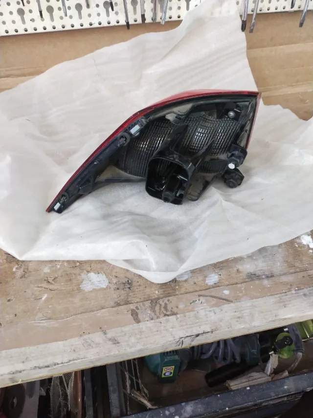 Piloto trasero Golf 7