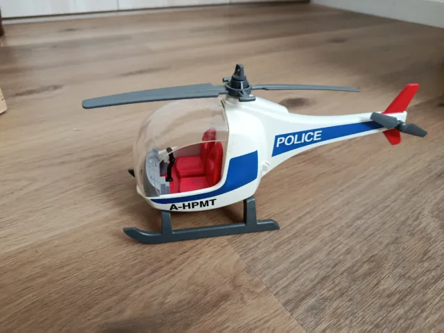 Conjunto Playmobil,ambulancia, helicóptero,policia