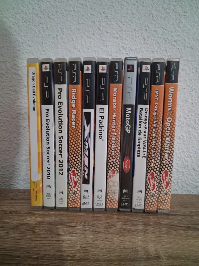 Pacchetto di 11 giochi PSP