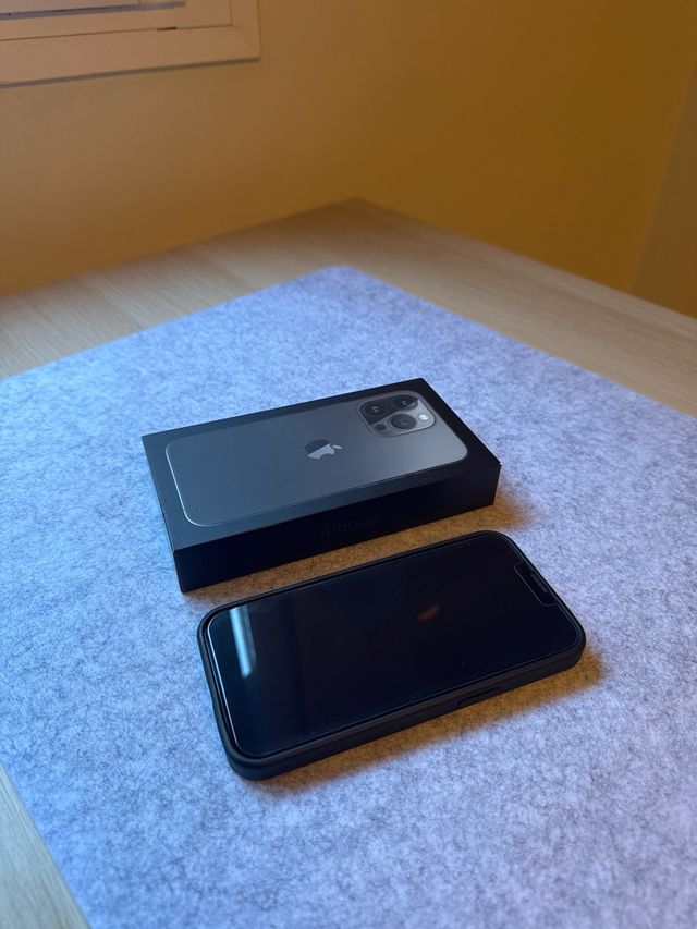 iPhone 13 Pro Gris Espacial