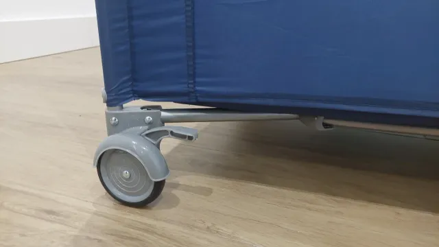 Cuna de viaje Olmitos y colchón