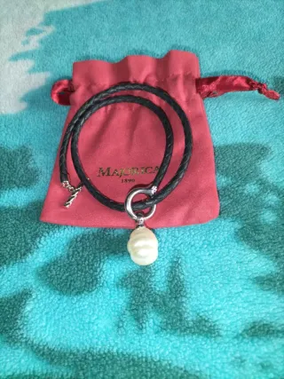 Collar Majorica Piel Negra Perla Blanca