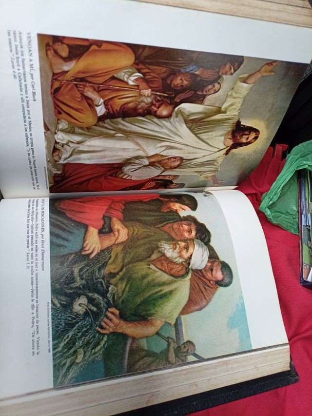 Antigua Biblia 1950 Tapa Negra Cruz Roja