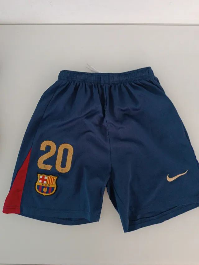 Equipación FC Barcelona niño Talla 28