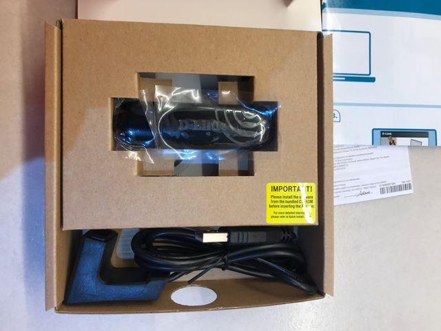 Mini Adaptador USB Wireless N DWA-140