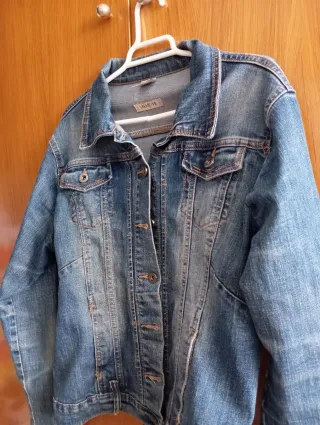Chaqueta tejana vaquera azul