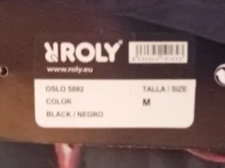 Chaleco Roly acolchado con logo de Royal Bliss.