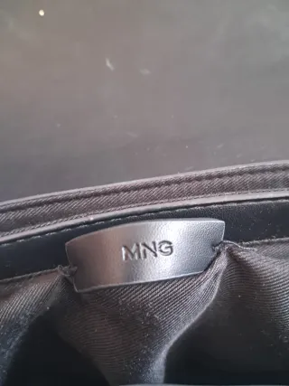 Bolso bandolera negro asa ajustable