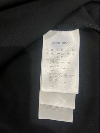 Blusa Negra Elena Miro por estrenar.