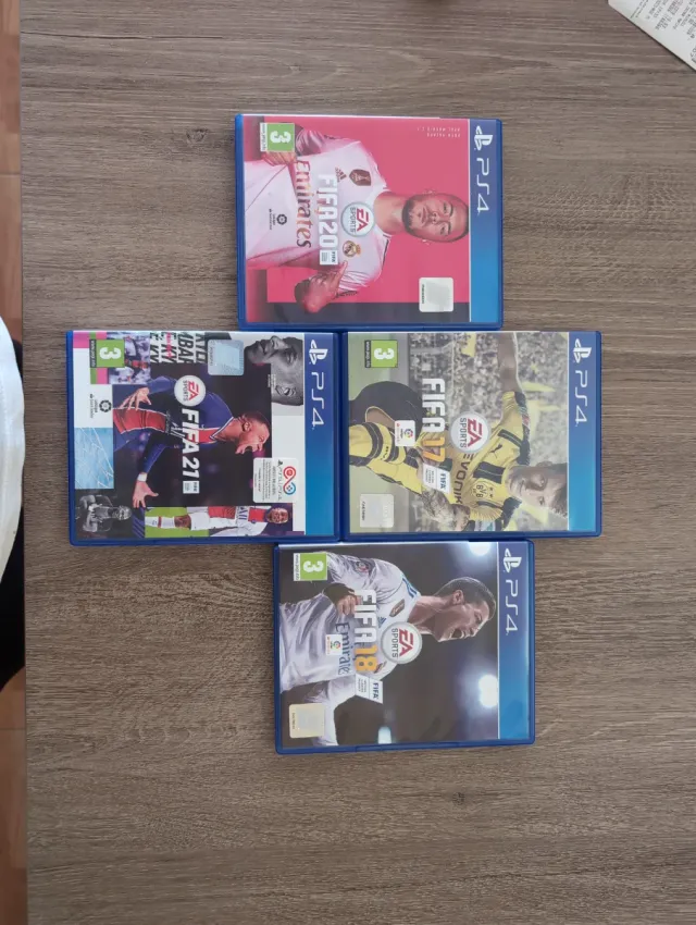 Pack 4 Videojuegos FIFA PS4