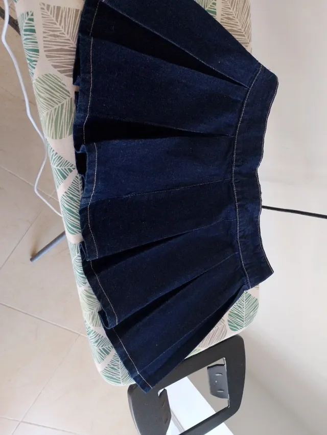 Falda vaquera plisada