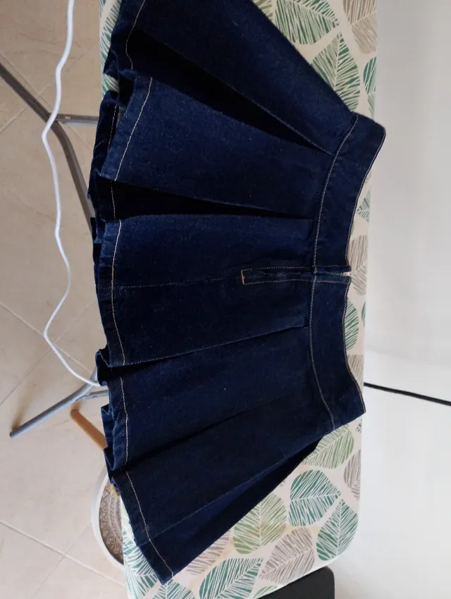 Falda vaquera plisada