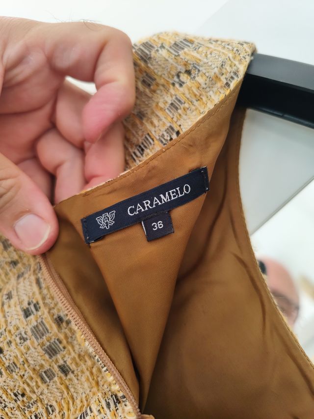 Vestido marca Caramelo de diseño