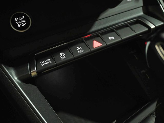 Audi Q3 35 Tdi 150cv SLine Stronic