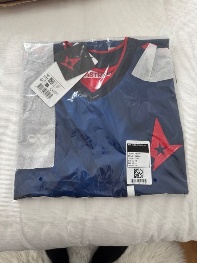 Camiseta Hummel Astralis CS2 Talla M