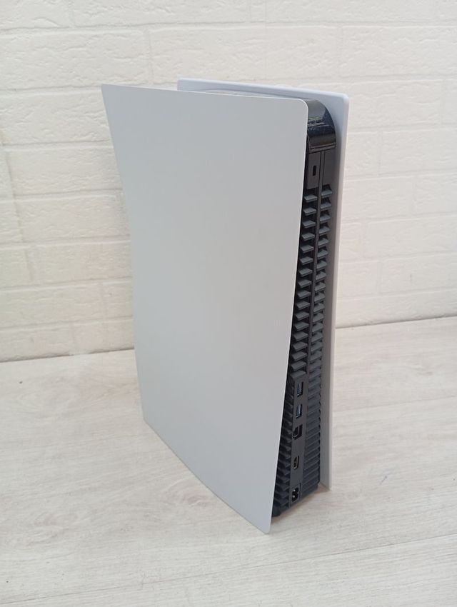 Sony PlayStation 5 825 Gb
