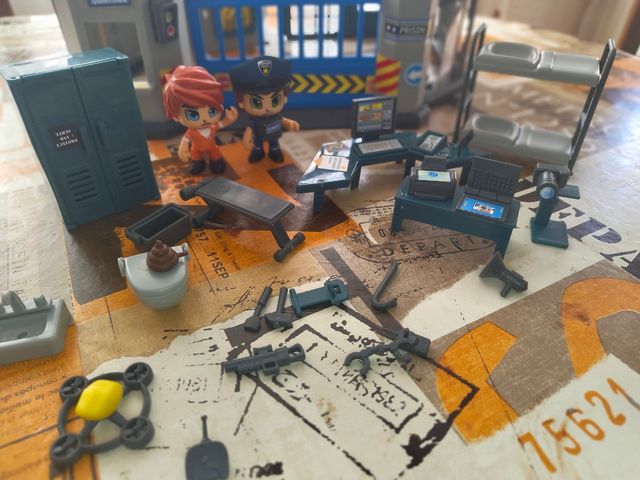 Prisión de Pinypon action