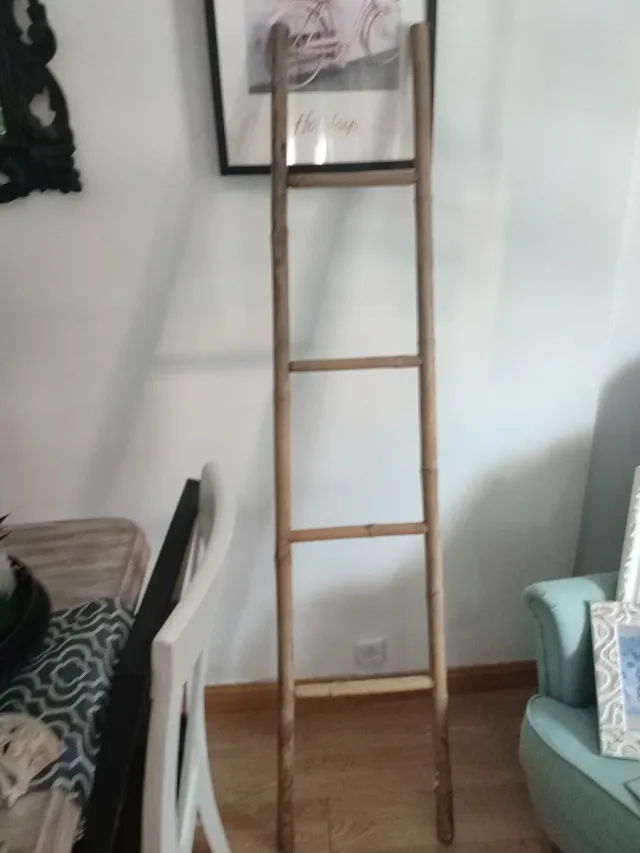 Escalera decorativa de bambú