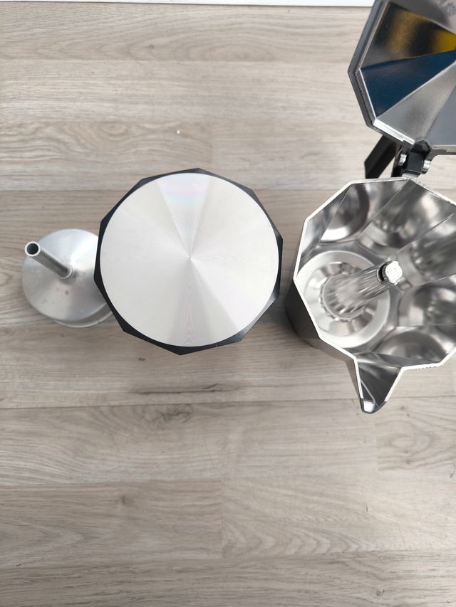 Cafetera Italiana de Aluminio, 12 Tazas