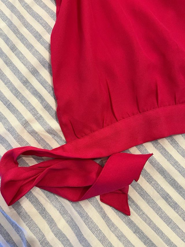 Blusa con lazada fucsia