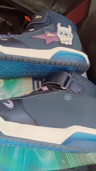 Deportivas Geox Niña Talla 32 Nuevas