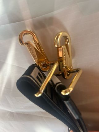 Bolso bandolera pequeñoBIMBA Y LOLA negro y dorado