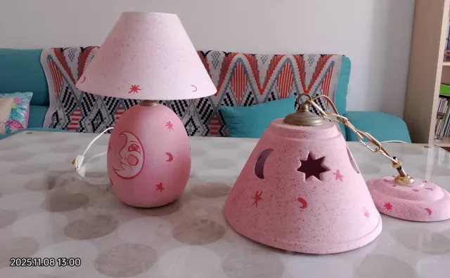 Conjunto lámpara mesita y techo infantil