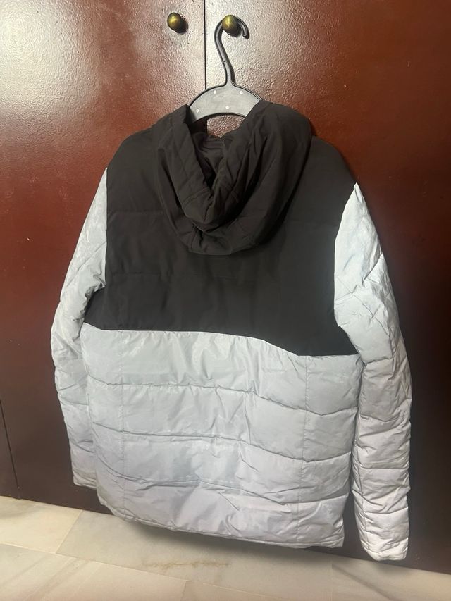 Chaqueta Tenzh reflectante negra y gris