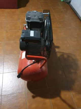 Compresor de aire MPC 100L