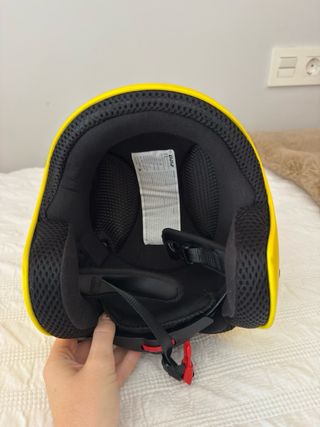 Casco de esquí Volkswagen amarillo