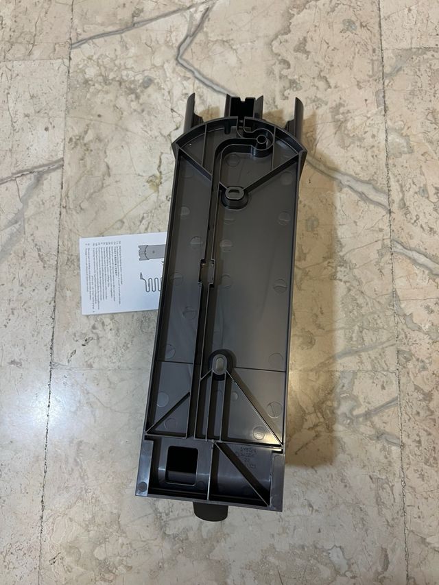 Soporte pared Dyson V8