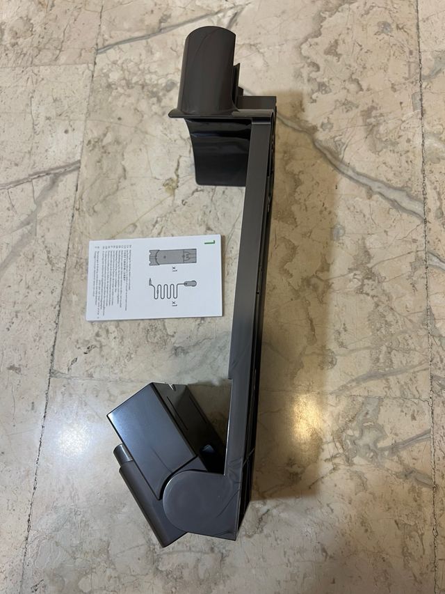 Soporte pared Dyson V8