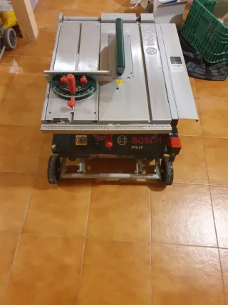 Sierra de mesa Bosch PTS 10