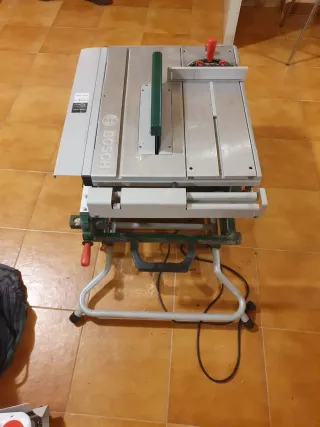 Sierra de mesa Bosch PTS 10