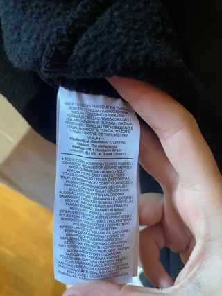 Sudadera Nike Negra con Logo Azul. Original