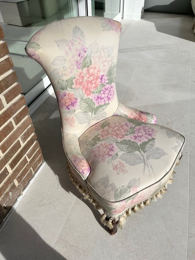 Silla Isabelina auténtica floral