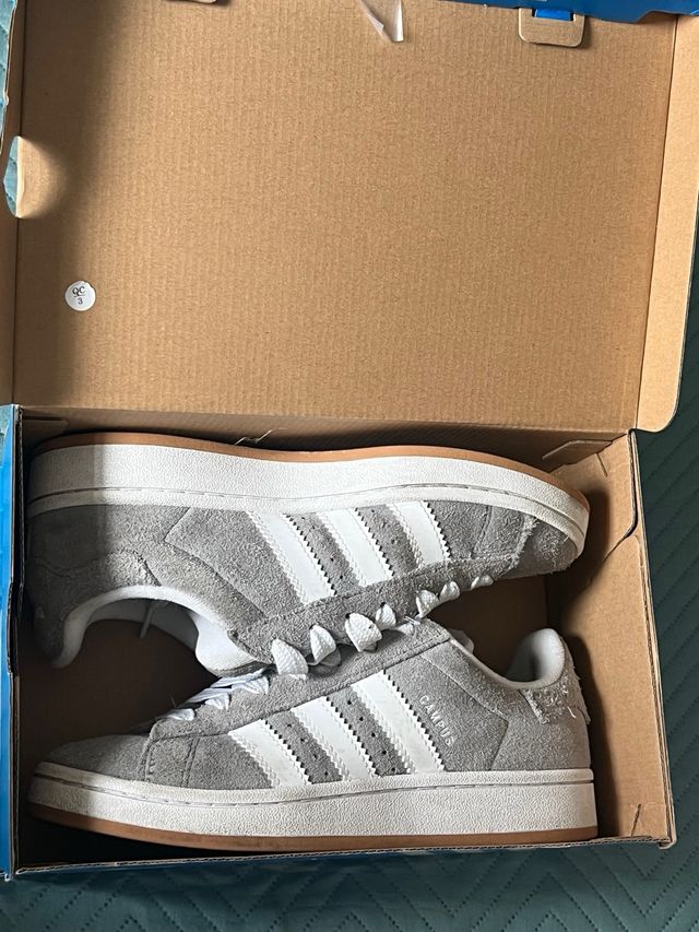 Adidas Campus Gris Talla 38 + Kit limpiadora Care