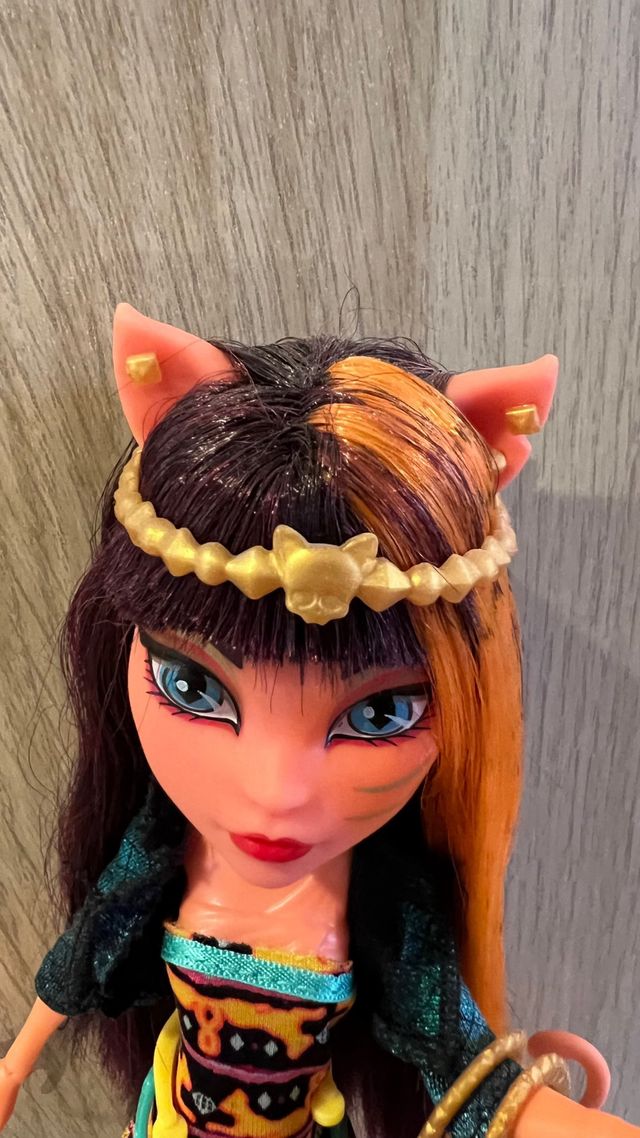 Monster High Cleolei Freaky Fusion Muñeca