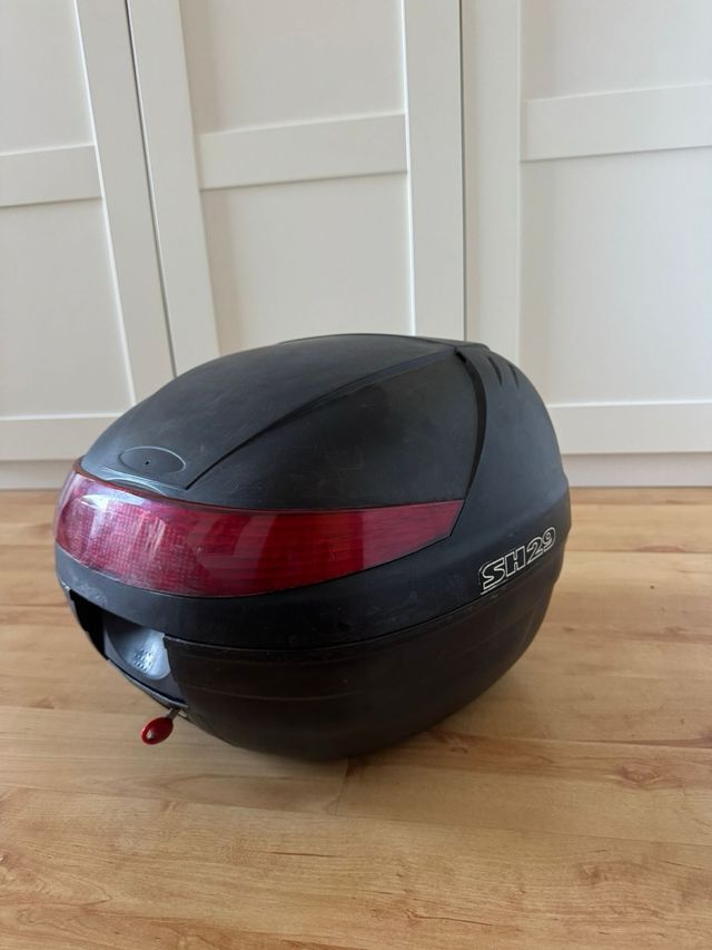 Caja Baúl Moto SH29 con Soportes Nuevos
