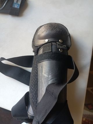 Espinilleras rodillera moto patín