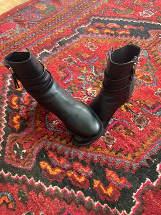 Botines Zara piel negros T38