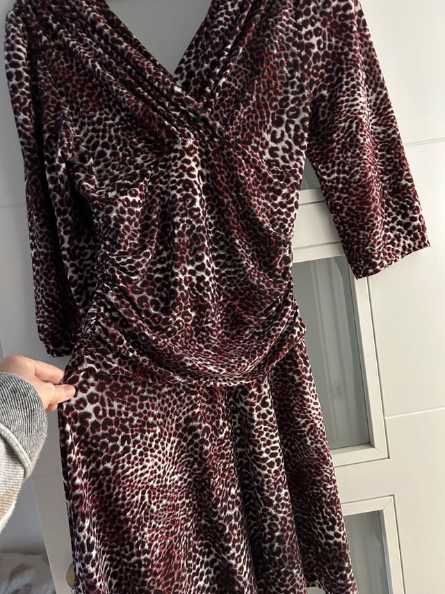 Vestido estampado leopardo talla M