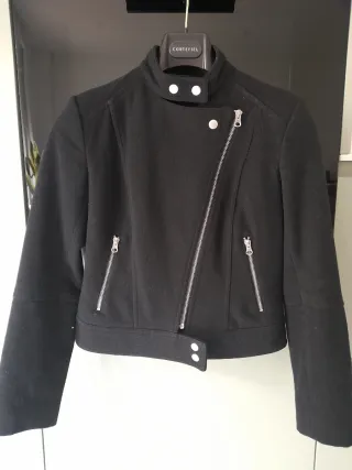 Cazadora Benetton Negra