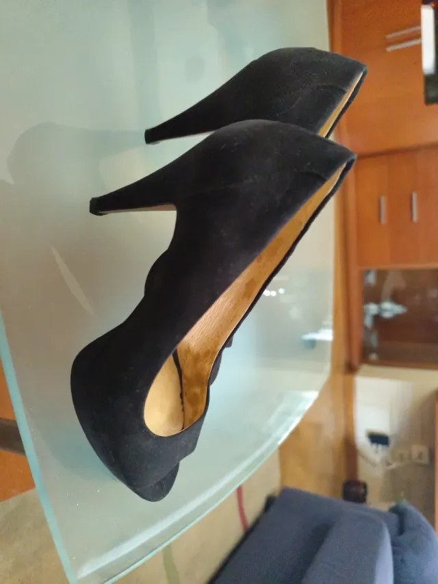 Zapatos de tacón negros