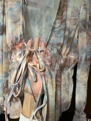 Blusa traslúcida Stradivarius - 2 usos