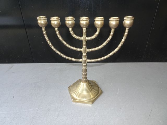 Candelabro Judío Menorá en Bronce