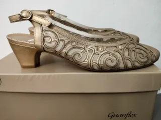 Zapatos Guanflex Mujer Talla 39.5 Dorados/Plateado