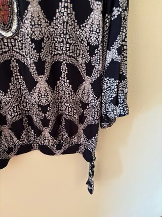 Blusa Troiska Talla L